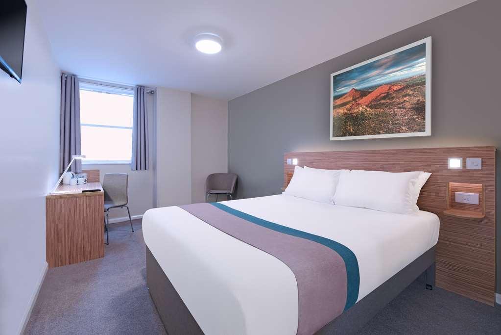 Travelodge York Central Micklegate الغرفة الصورة