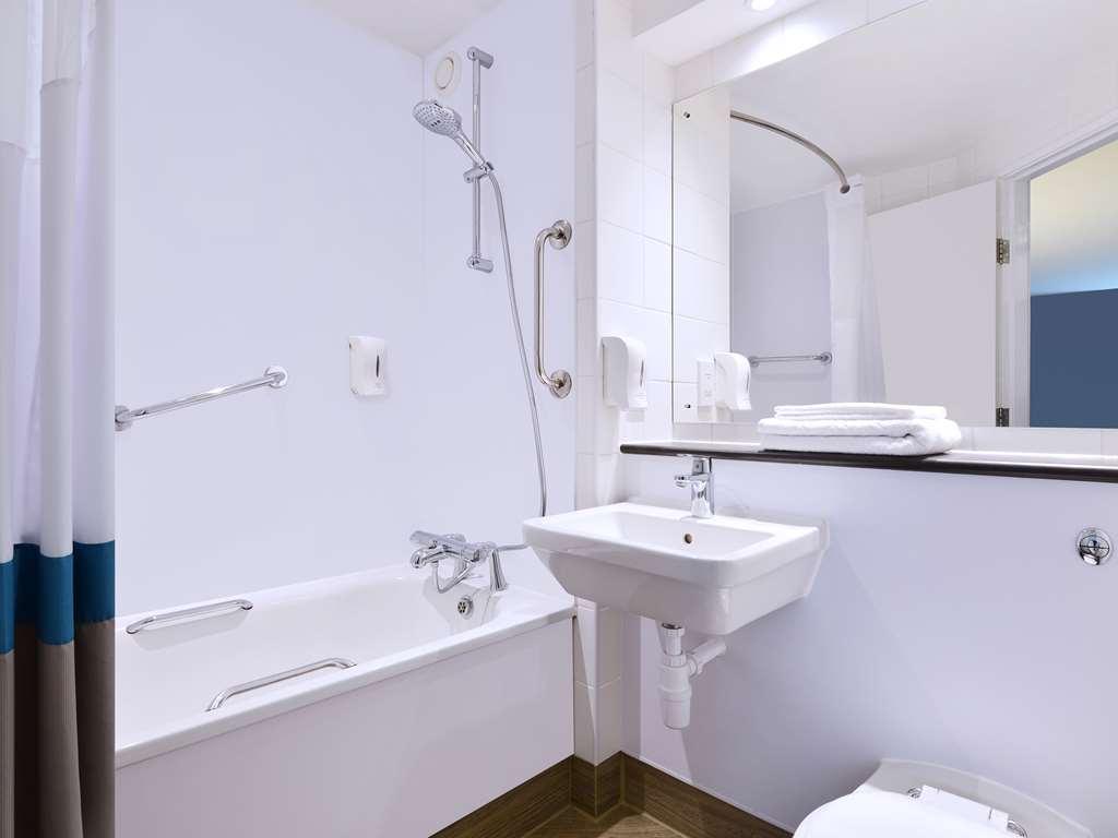 Travelodge York Central Micklegate الغرفة الصورة